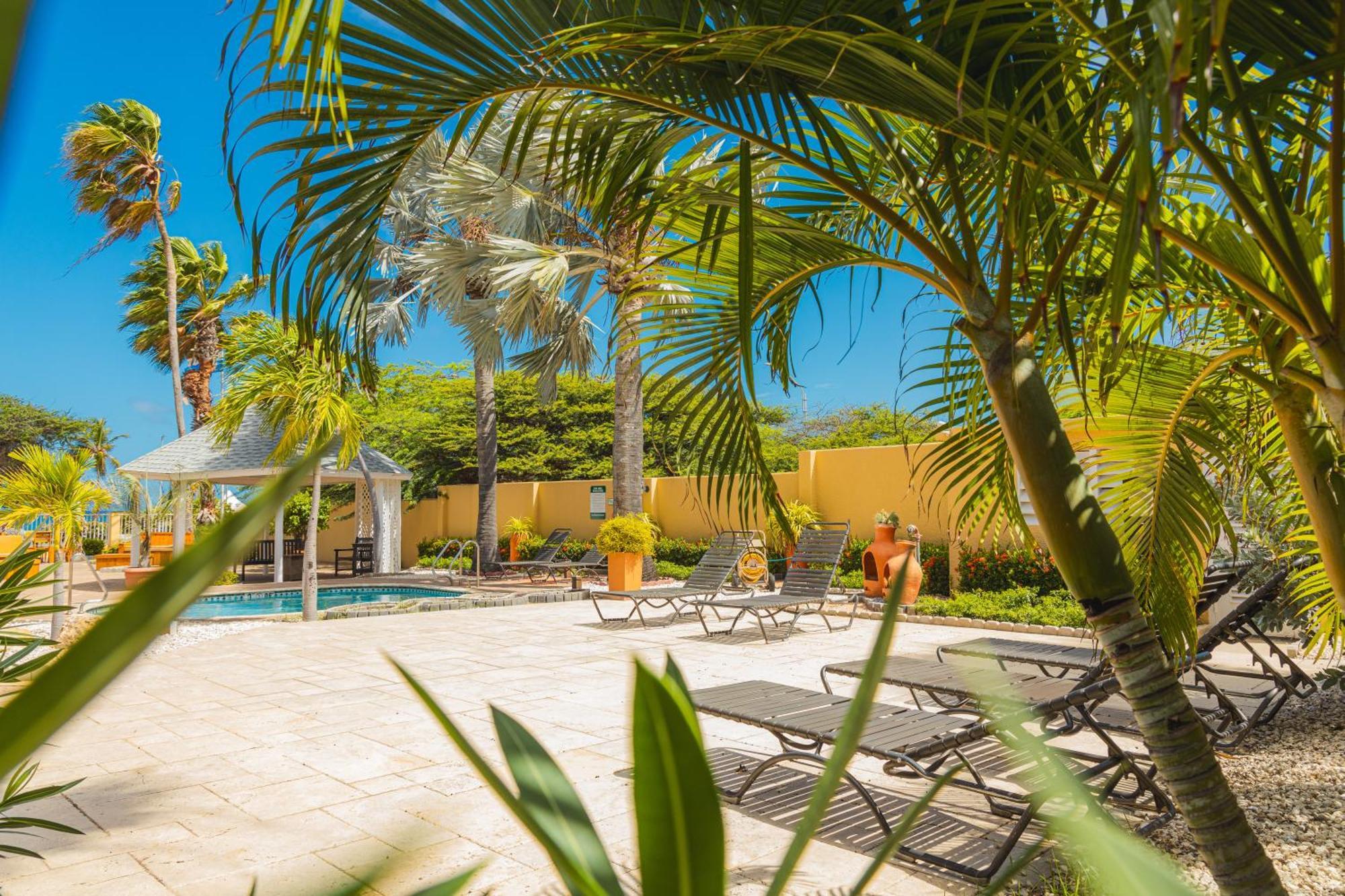 Mvc Eagle Beach Palm Beach ภายนอก รูปภาพ